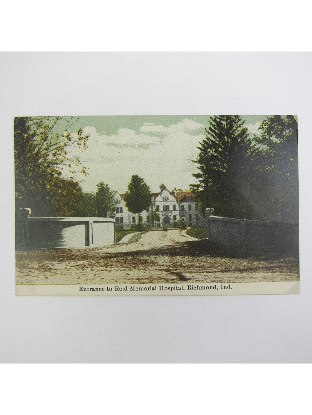 Antique Richmond Indiana Postcard Entrance to Reid Memorial Hospital UNPOSTED